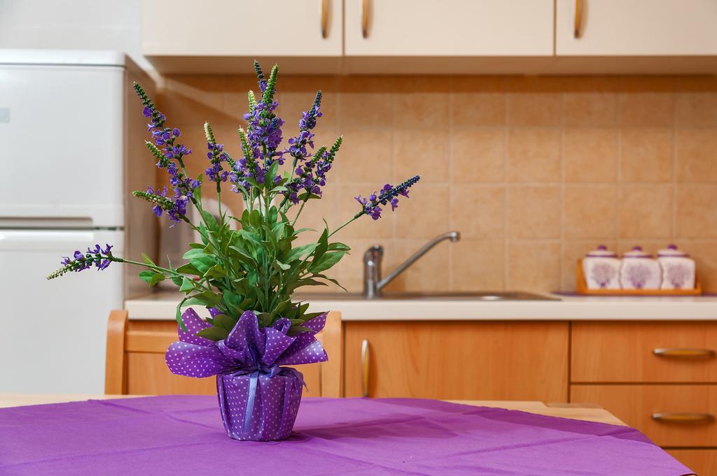 Apartments Mande And Kate Baška Voda الغرفة الصورة